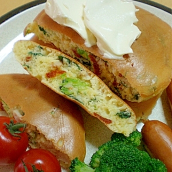 ドライトマトとほうれん草のパンケーキ レシピ 作り方 By はちわれ413 楽天レシピ ドライトマトとほうれん草のパンケーキ レシピ 作り方 By はちわれ413 楽天レシピ